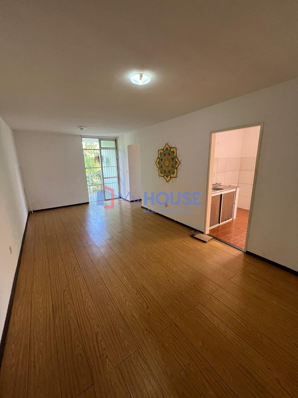 Apartamento à venda com 3 quartos, 89m² - Foto 1