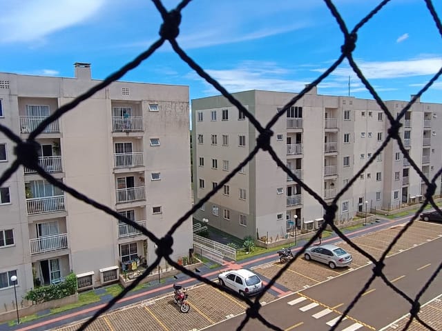 Apartamento com 111m² 2 quartos e 1 banheiro, à venda, no bairro Conjunto Habitacional Antônio Euthymio Casaroto em Cambé