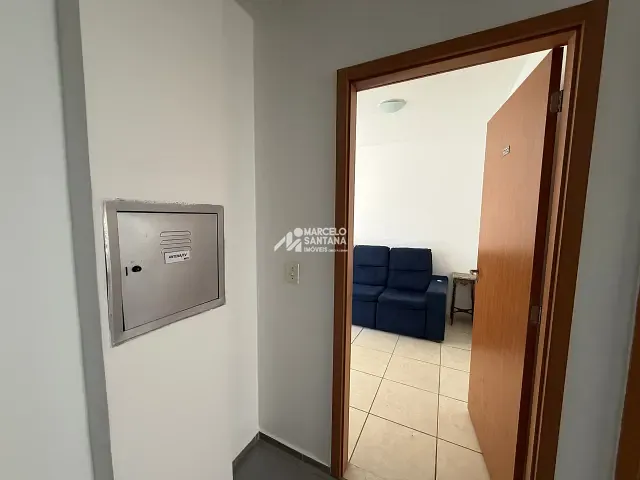 Apartamento 2 quartos e 1 banheiro, para alugar, no bairro Candeias em Vitória da Conquista