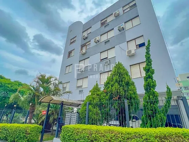 Apartamento 3 quartos e 2 banheiros, à venda, no bairro Centro em Pelotas