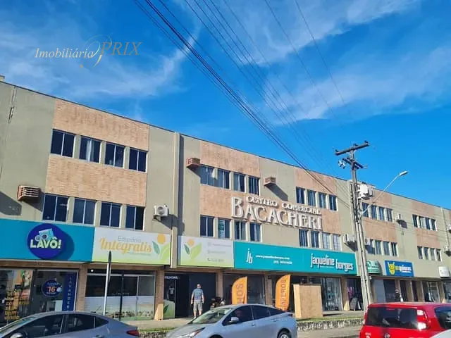 Apartamento com 83m² 2 quartos e 1 banheiro, para alugar, no bairro Bacacheri em Curitiba