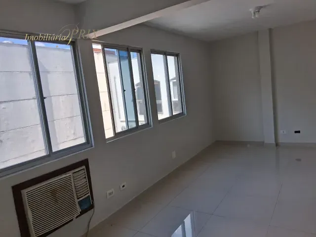 Apartamento com 83m² 2 quartos e 1 banheiro, para alugar, no bairro Bacacheri em Curitiba