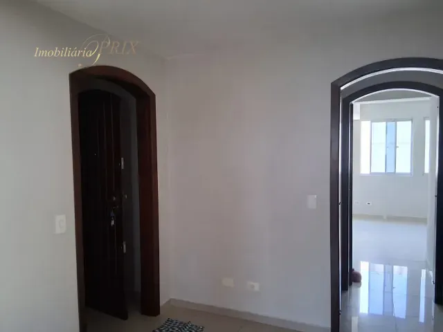 Apartamento com 83m² 2 quartos e 1 banheiro, para alugar, no bairro Bacacheri em Curitiba