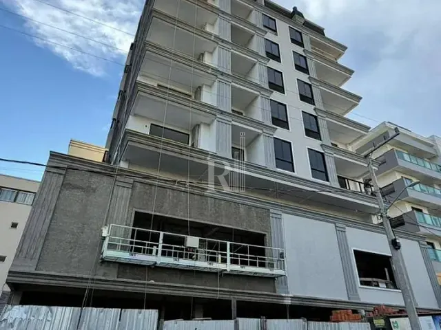 Apartamento 2 quartos e 3 banheiros, à venda, no bairro Bombas em Rua Corrupião 