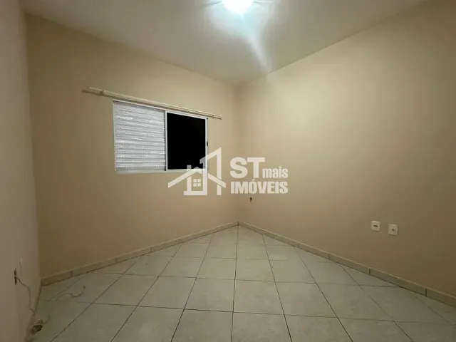 Apartamento com 57m² 2 quartos e 1 banheiro, à venda, no bairro Jardim Videiras em Andradas