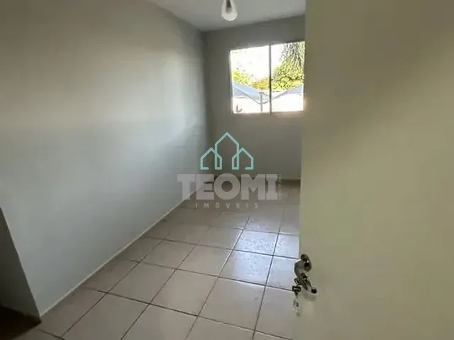 Apartamento 2 quartos e 1 banheiro, à venda, no bairro Estiva em Taubaté