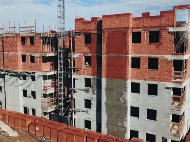 Apartamento 2 quartos e 2 banheiros, à venda, no bairro Granbery em Juiz de Fora
