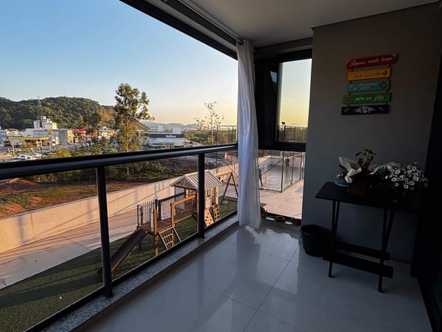 Apartamento com 119m² 3 quartos e 2 banheiros, à venda, no bairro Ressacada em Itajaí