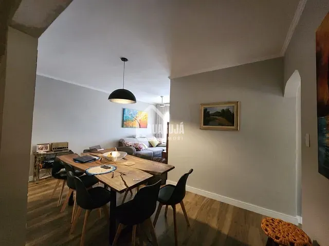 Apartamento 3 quartos e 2 banheiros, à venda, no bairro Jardim Las Palmas em Guarujá