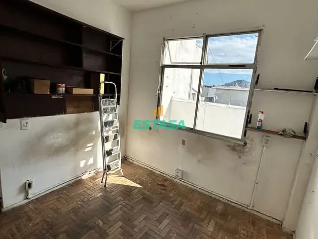Apartamento 3 quartos e 3 banheiros, à venda, no bairro Copacabana em Rio de Janeiro