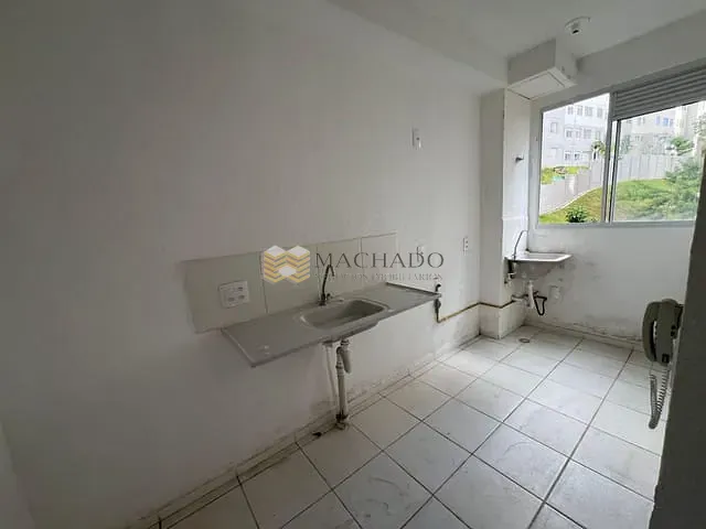 Apartamento 2 quartos e 1 banheiro, à venda, no bairro Chácara Maria Trindade em São Paulo