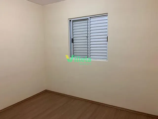 Apartamento 2 quartos e 1 banheiro, à venda ou para alugar, no bairro Vila São Carlos em Itaquaquecetuba