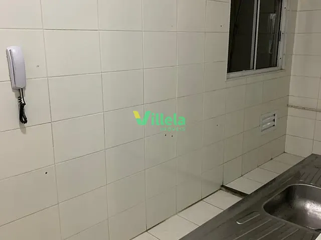 Apartamento 2 quartos e 1 banheiro, à venda ou para alugar, no bairro Vila São Carlos em Itaquaquecetuba