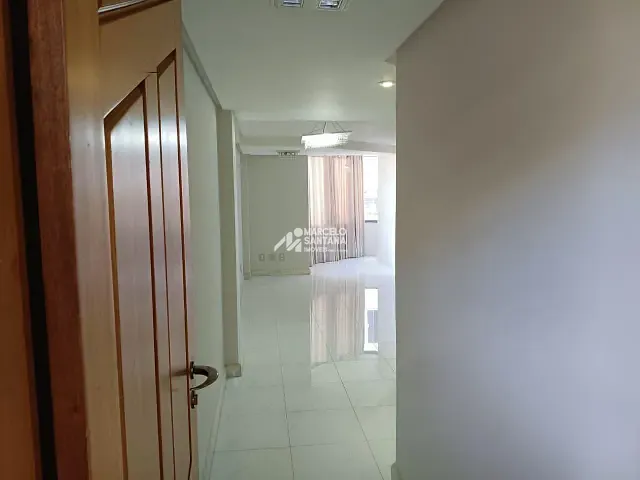 Apartamento 4 quartos e 3 banheiros, para alugar, no bairro Candeias em Vitória da Conquista