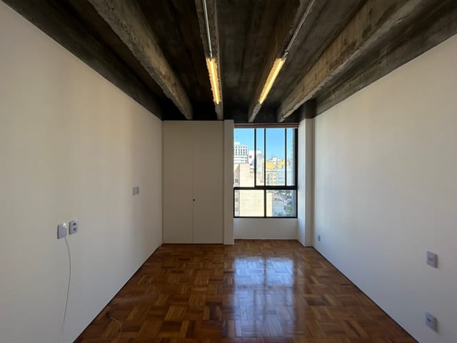 Apartamento 1 quarto e 1 banheiro, para alugar, no bairro República em São Paulo