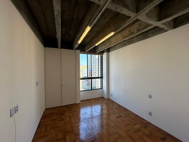Apartamento 1 quarto e 1 banheiro, para alugar, no bairro República em São Paulo