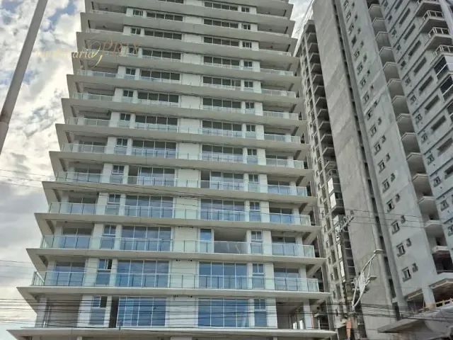 Apartamento com 196m² 3 quartos e 4 banheiros, à venda, no bairro Itacolomi em Balneário Piçarras