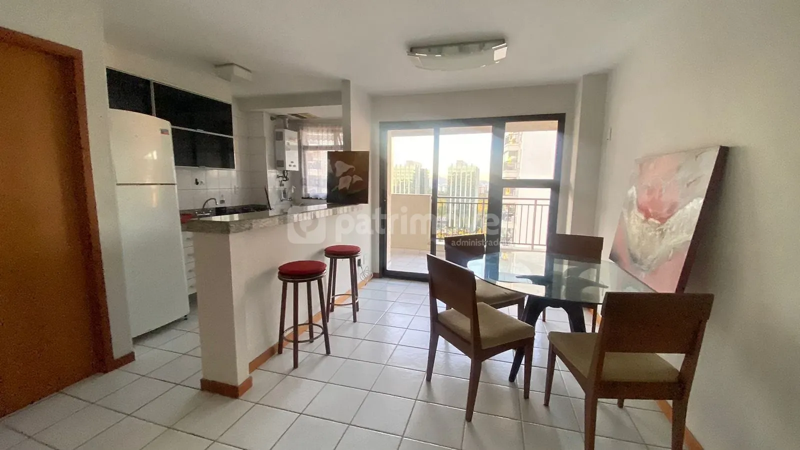 Apartamento, 2 quartos, 67 m² - Foto 1