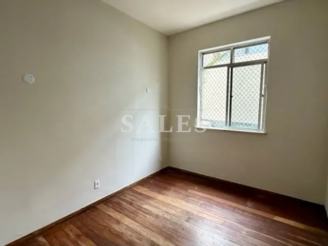 Apartamento com 120m² 4 quartos e 3 banheiros, para alugar, no bairro Centro em Juiz de Fora
