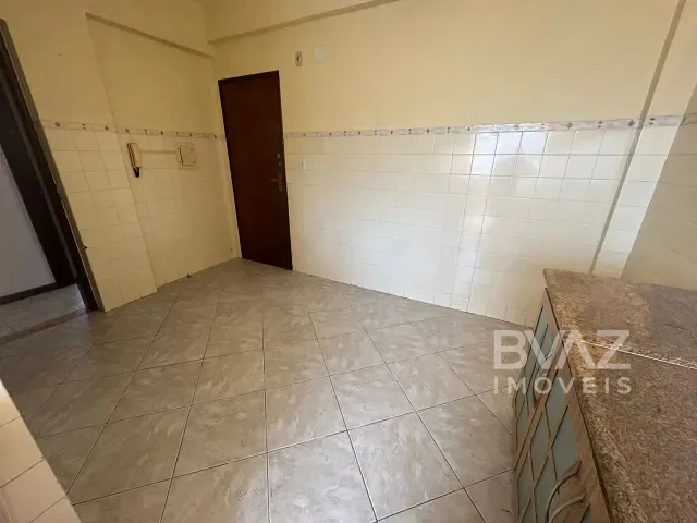 Apartamento 2 quartos e 1 banheiro, à venda, no bairro Passagem em Cabo Frio