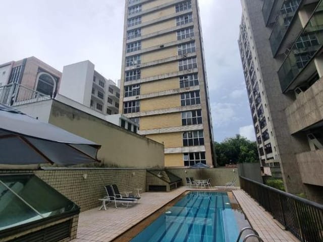 Apartamento 1 quarto e 1 banheiro, para alugar, no bairro Savassi em Belo Horizonte