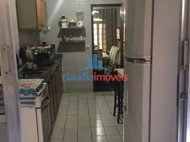 Apartamento com 120m² 3 quartos e 1 banheiro, à venda, no bairro Ano Bom em Barra Mansa