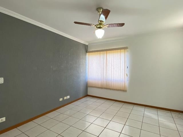 Apartamento com 83m² 3 quartos e 1 banheiro, para alugar, no bairro Vila Brasil em Santa Bárbara D'Oeste