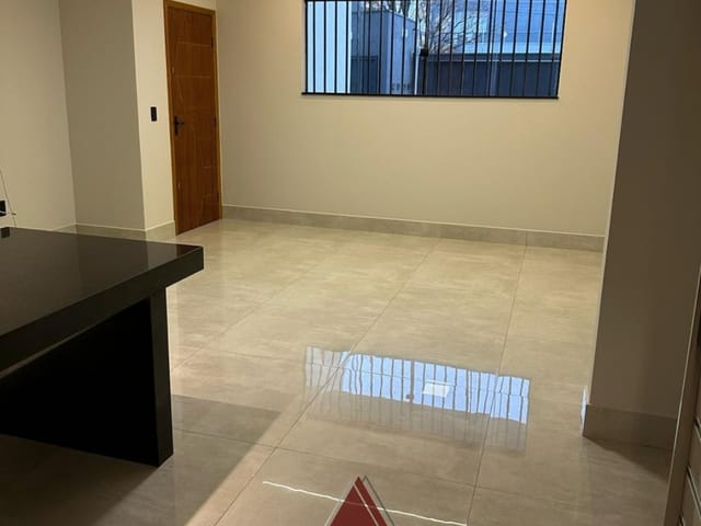 Apartamento 3 quartos e 2 banheiros, à venda, no bairro Parque Moema em Franca