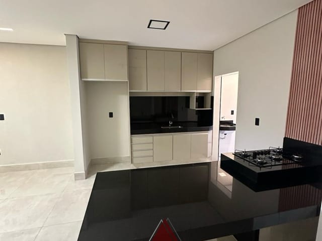 Apartamento 3 quartos e 2 banheiros, à venda, no bairro Parque Moema em Franca