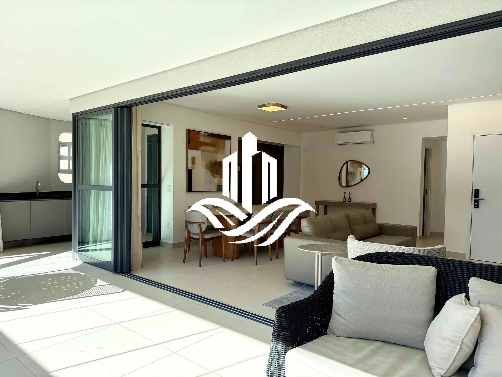 Apartamento, 3 quartos, 196 m² - Foto 2