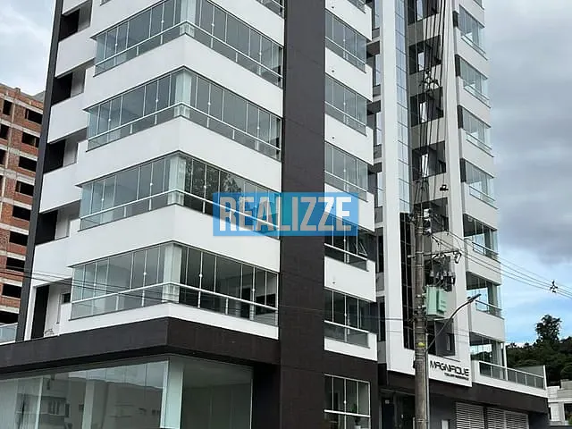 Apartamento com 250m² 3 quartos e 1 banheiro, à venda, no bairro Centro em Marau