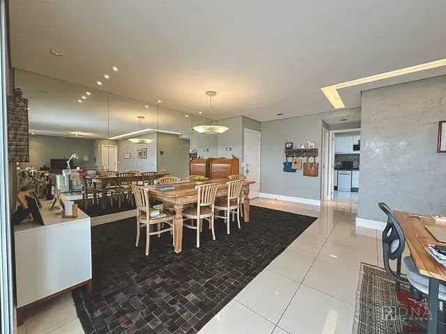 Apartamento com 200m² 3 quartos e 2 banheiros, à venda, no bairro Vila Ema em São José dos Campos