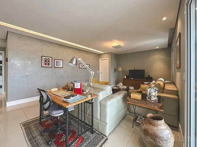Apartamento com 200m² 3 quartos e 2 banheiros, à venda, no bairro Vila Ema em São José dos Campos