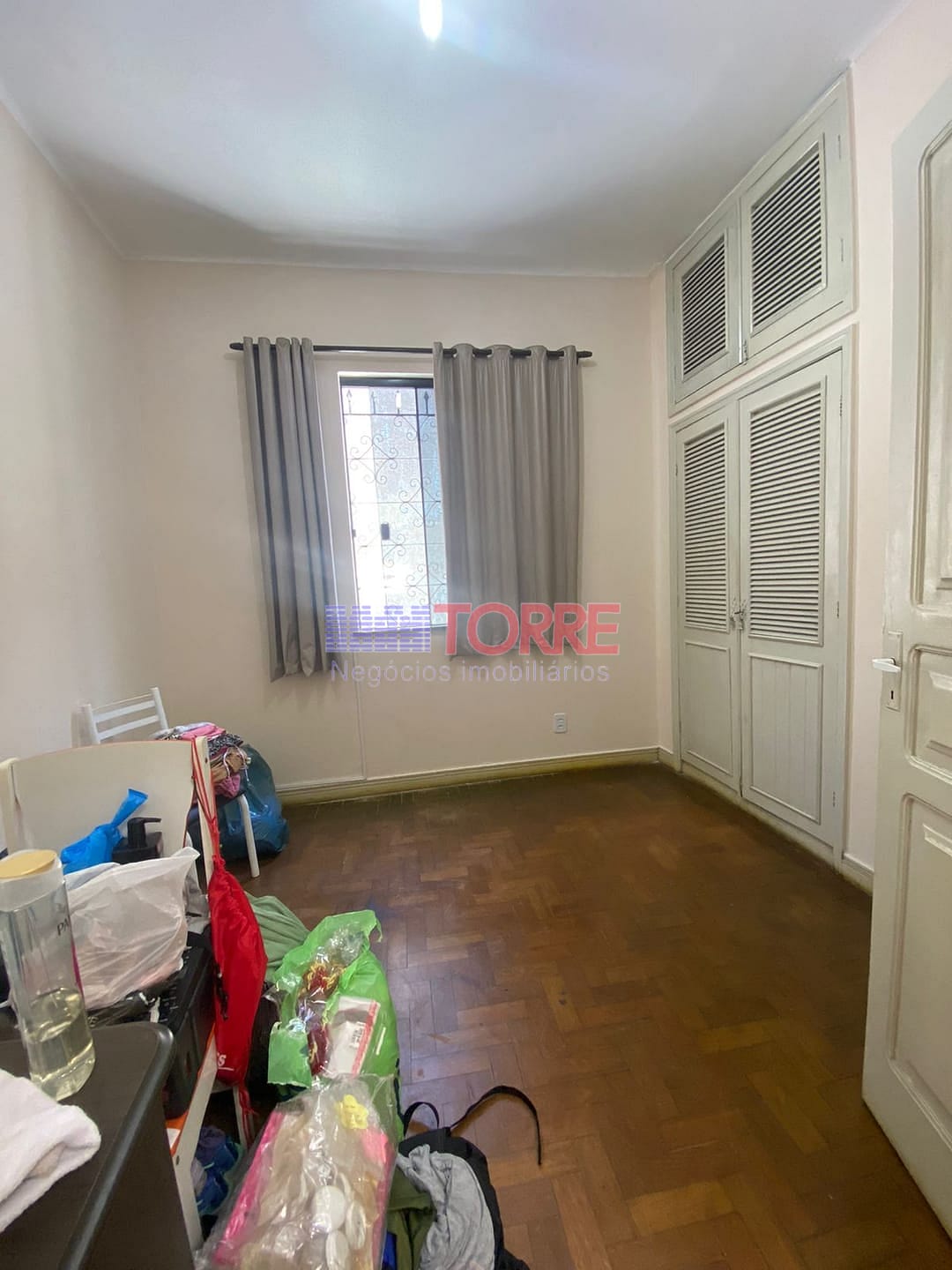 Apartamento à venda com 3 quartos, 242m² - Foto 7