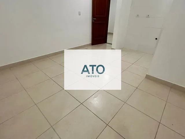Apartamento 2 quartos e 1 banheiro, para alugar, no bairro joaia em Tijucas