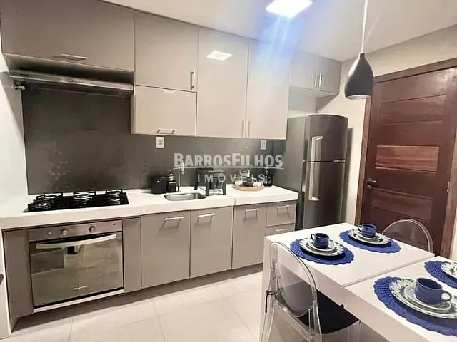 Apartamento com 140m² 3 quartos e 4 banheiros, à venda, no bairro Atalaia em Aracaju