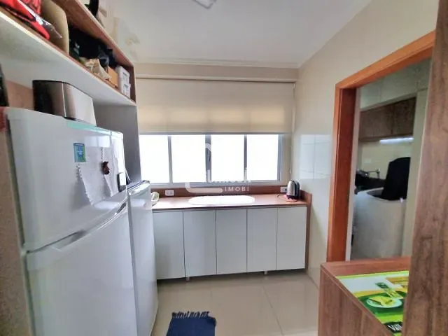 Apartamento 3 quartos e 3 banheiros, à venda ou para alugar, no bairro Pitangueiras em Guarujá