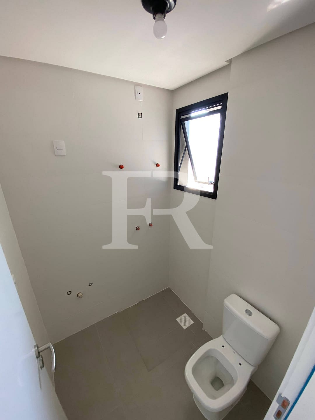 Apartamento à venda com 2 quartos, 65m² - Foto 7