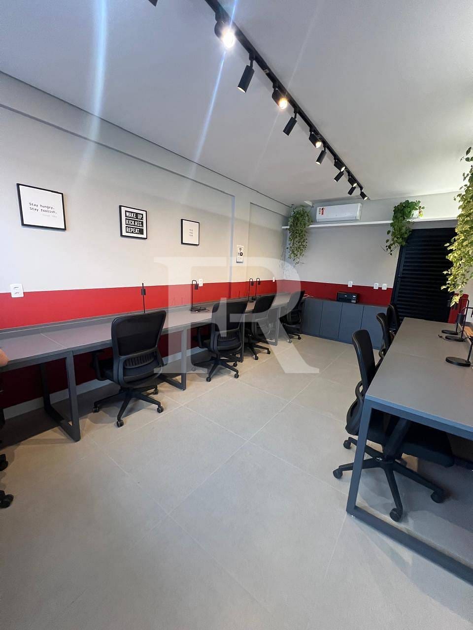 Apartamento à venda com 2 quartos, 65m² - Foto 18