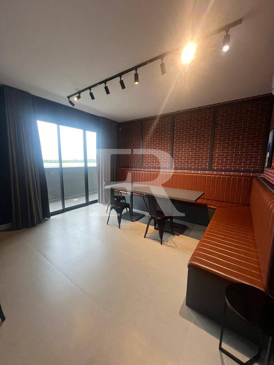 Apartamento à venda com 2 quartos, 65m² - Foto 21