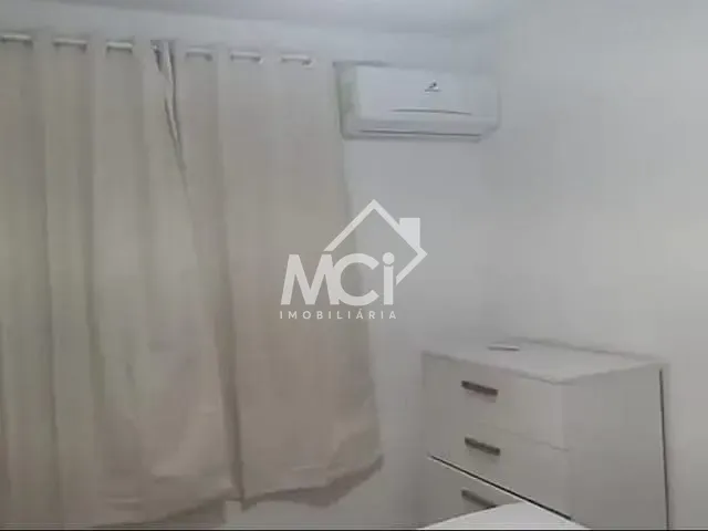 Apartamento 2 quartos e 1 banheiro, à venda, no bairro Areal em Pelotas