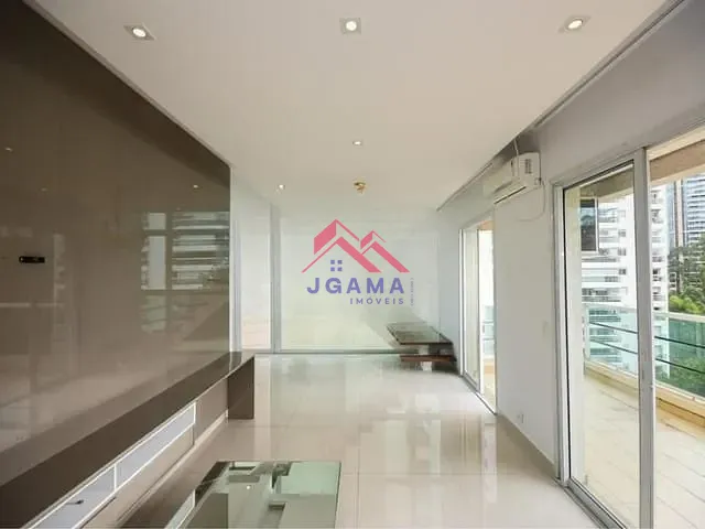 Apartamento 3 quartos e 2 banheiros, à venda, no bairro Parque do Morumbi em São Paulo