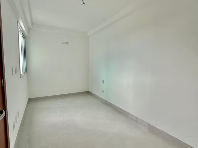 Apartamento 3 quartos e 4 banheiros, à venda, no bairro Atalaia em Aracaju