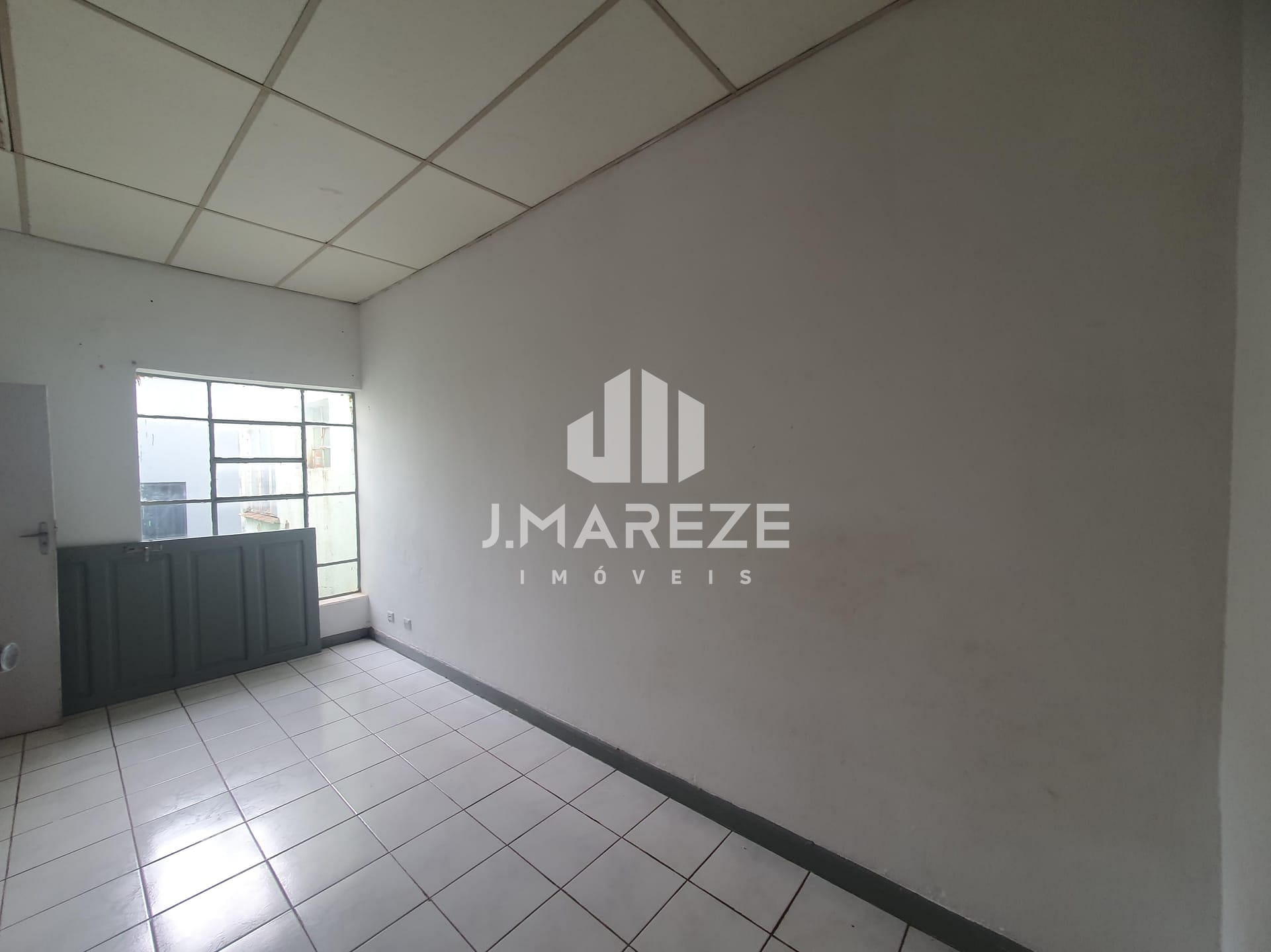 Apartamento à venda com 3 quartos, 108m² - Foto 8