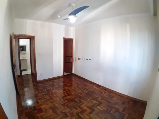 Apartamento com 125m² 3 quartos e 2 banheiros, à venda, no bairro Centro em Londrina