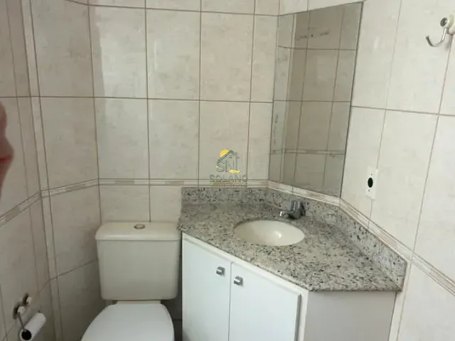 Apartamento 2 quartos e 2 banheiros, para alugar, no bairro Jardim Goiás em Goiânia
