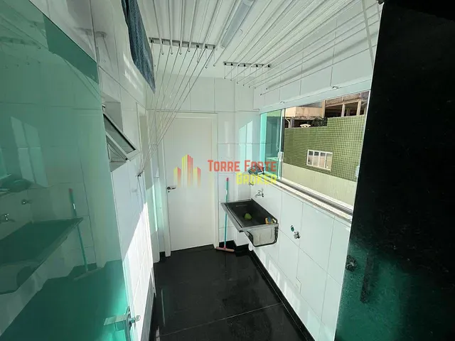 Apartamento com 209m² 4 quartos e 3 banheiros, à venda, no bairro Buritis em Belo Horizonte