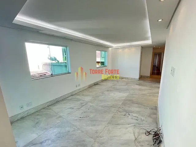 Apartamento com 209m² 4 quartos e 3 banheiros, à venda, no bairro Buritis em Belo Horizonte