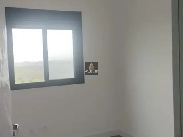 Apartamento 2 quartos e 1 banheiro, à venda, no bairro Bairro da Floresta em São José dos Campos