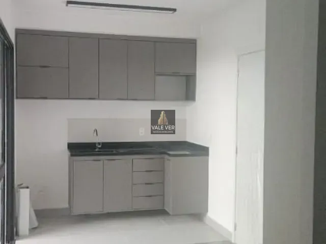 Apartamento 2 quartos e 1 banheiro, à venda, no bairro Bairro da Floresta em São José dos Campos